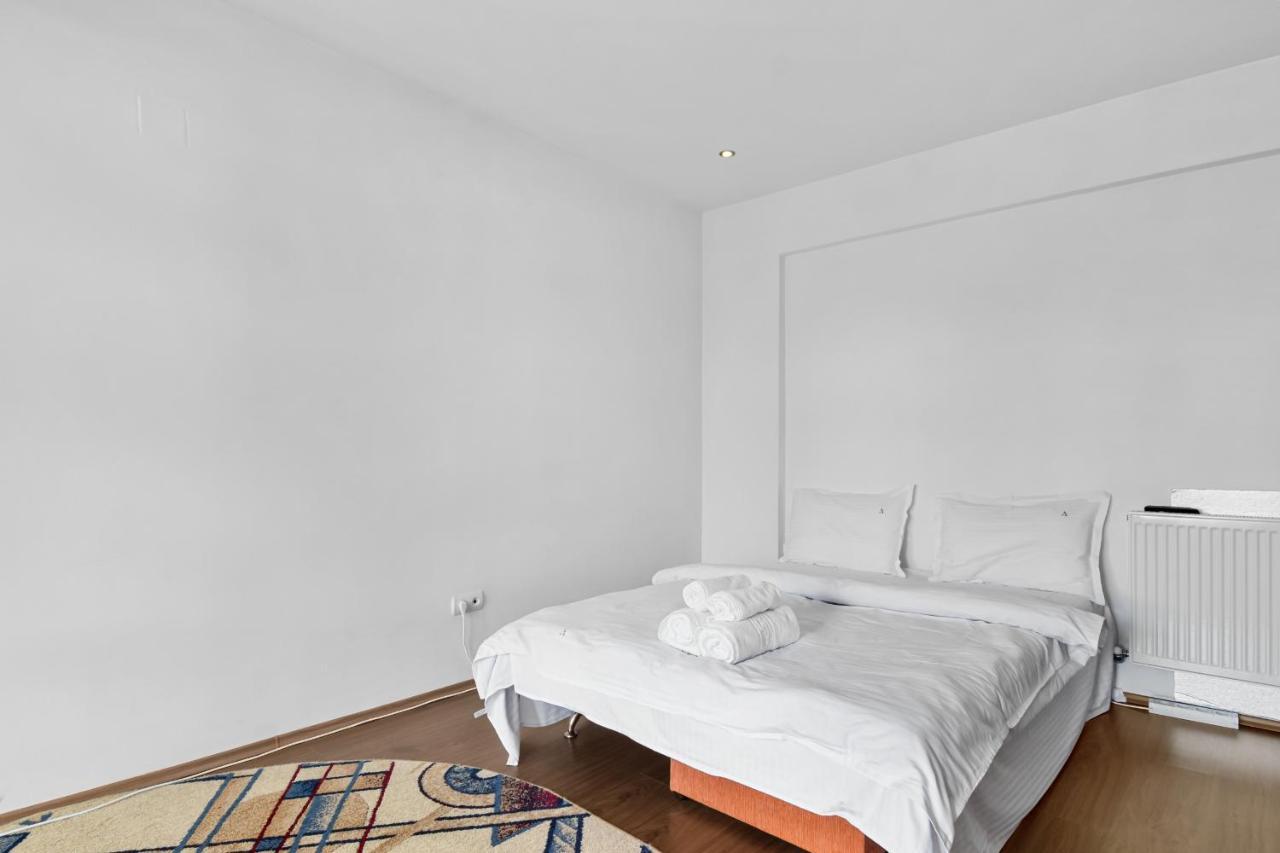 Cozy Montain Studio Apartman Sinaia Kültér fotó